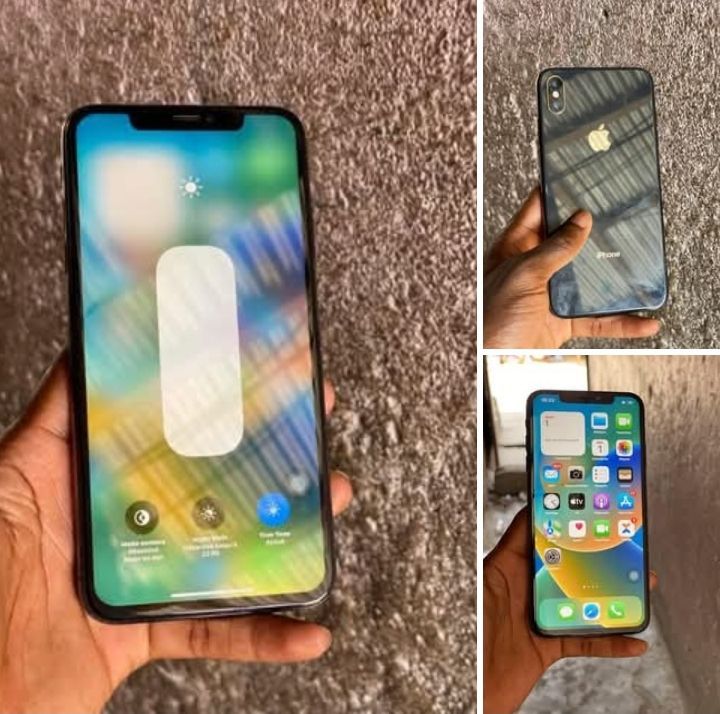 IPHONE XSMAX
