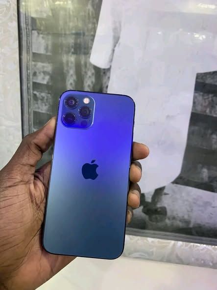 iPhone 12 pro🍏 128 giga