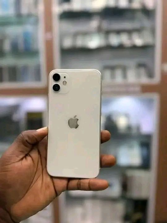 iPhone 11simple 128 GB