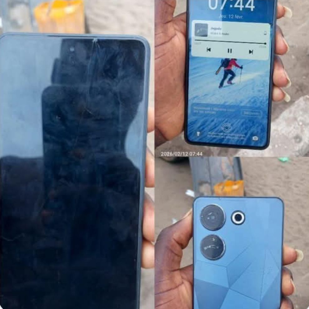 Techno Camon 20 ram 8+8 mémoire 256