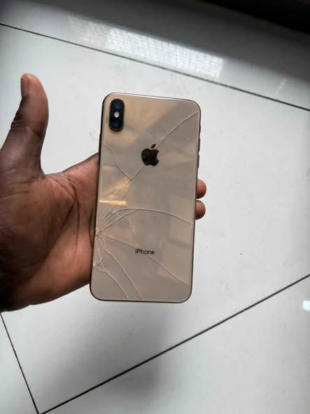 iPhone xsmas 256 G