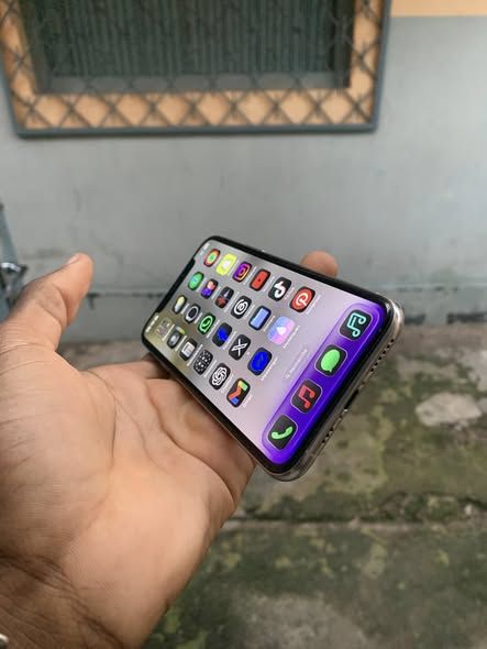 iPhone 11 Pro tout fonctionne 256gb