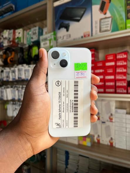 IPhone 15Simple 256Gb