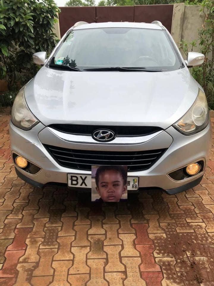 HYUNDAI TUCKSON 2013     VERSION EUROPE ix35