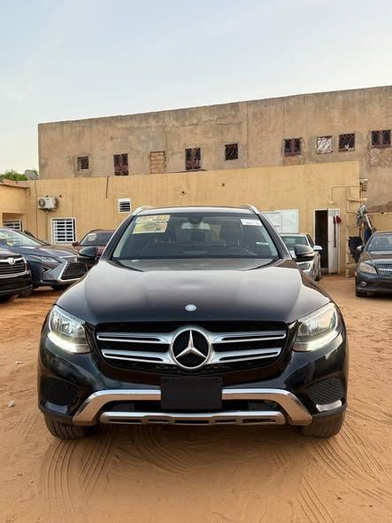 MERCEDES GLC 300