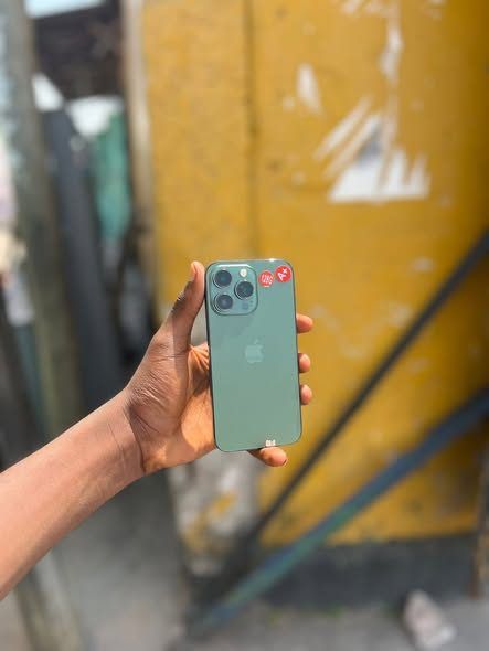 iPhone 13 Pro 128giga avec Face ID